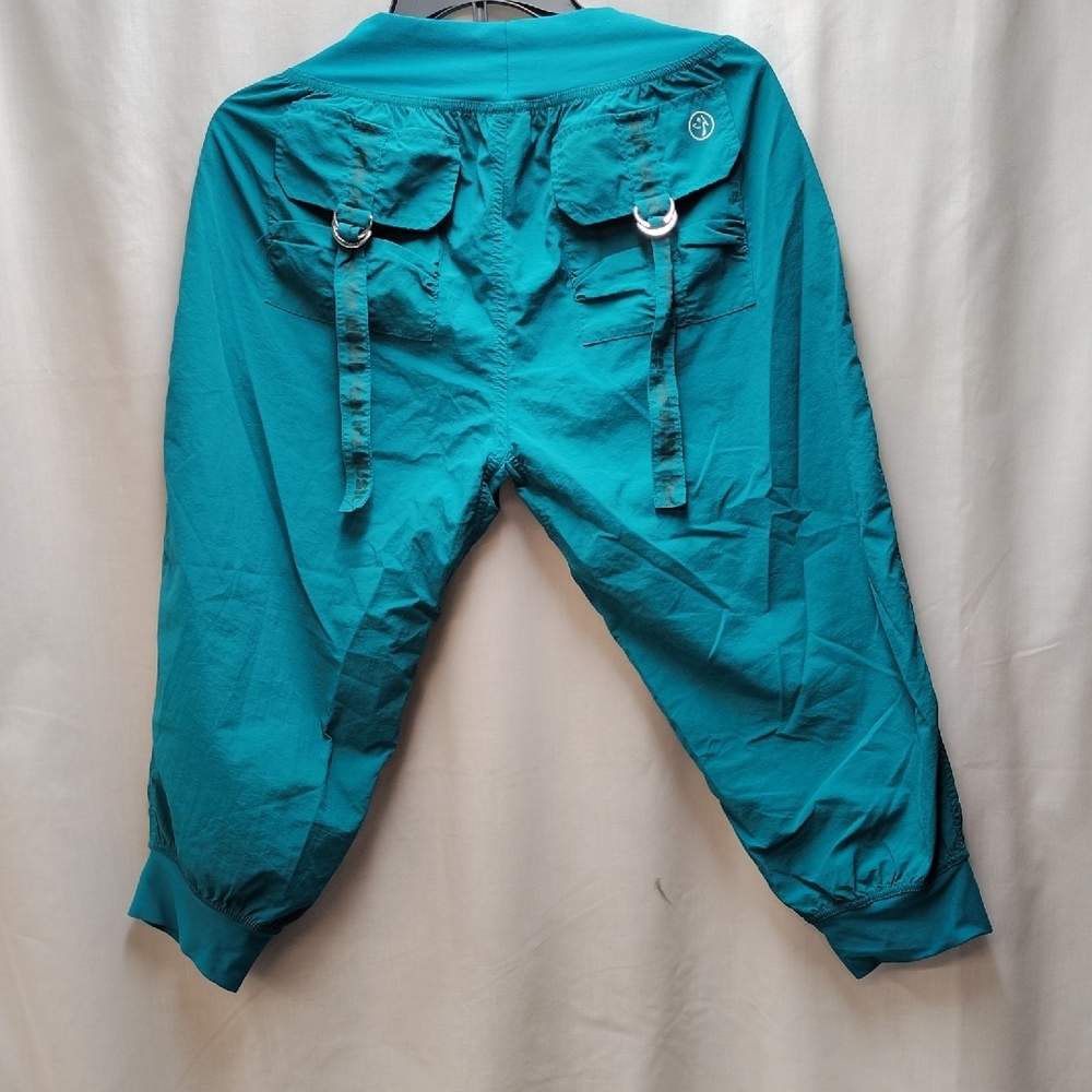 Zumba Fitness Turquoise Activewear - Picture 3 of 12